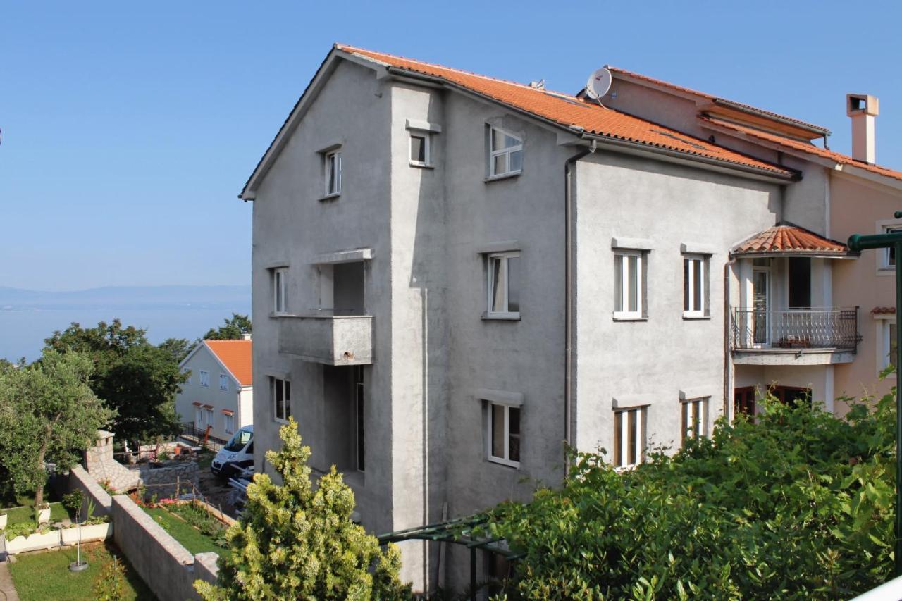 Apartments And Rooms With Parking Space Njivice, Krk - 5458 Bagian luar foto