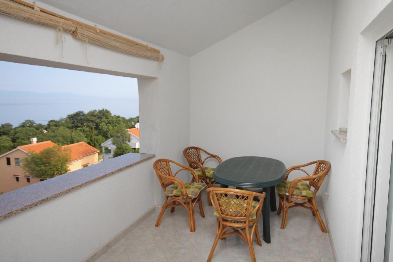 Apartments And Rooms With Parking Space Njivice, Krk - 5458 Bagian luar foto