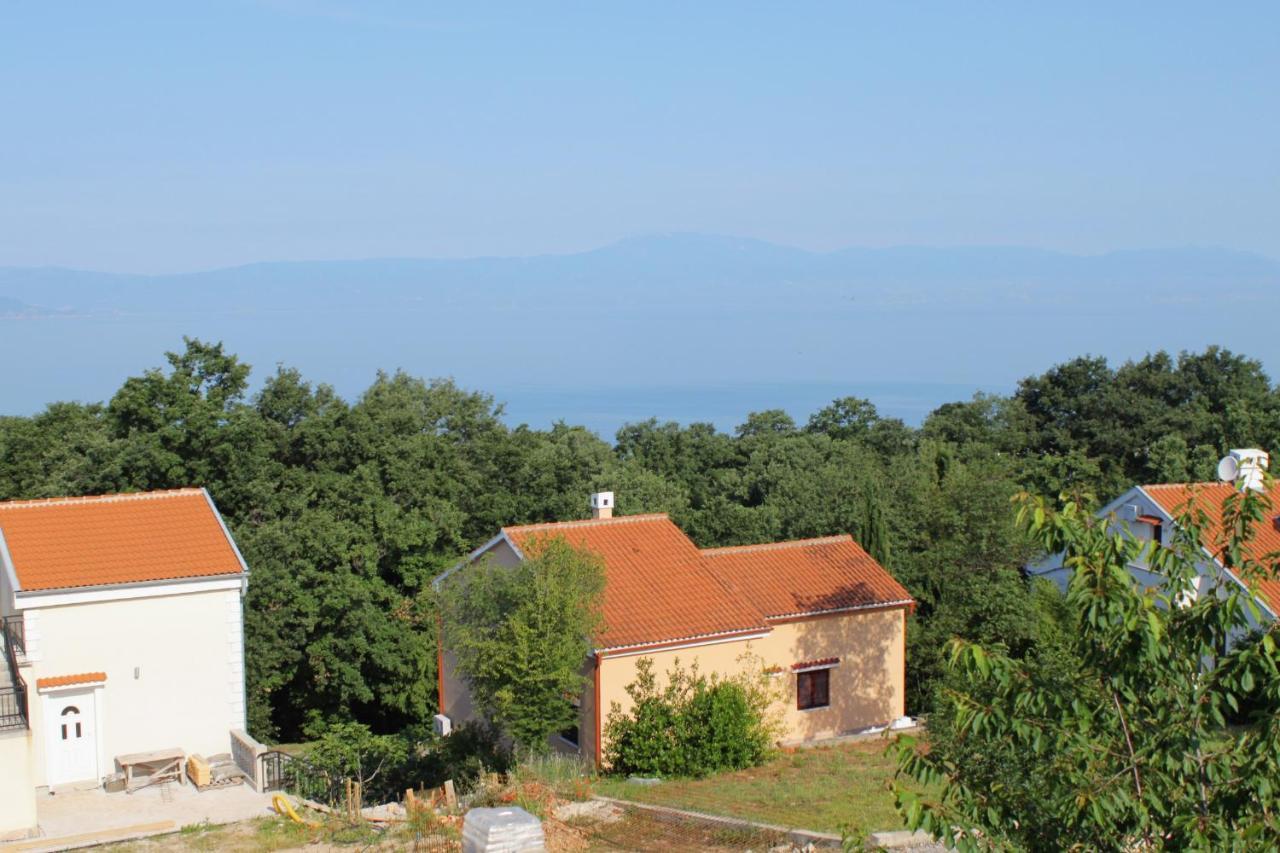 Apartments And Rooms With Parking Space Njivice, Krk - 5458 Bagian luar foto