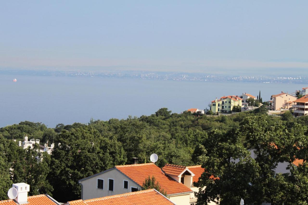 Apartments And Rooms With Parking Space Njivice, Krk - 5458 Bagian luar foto