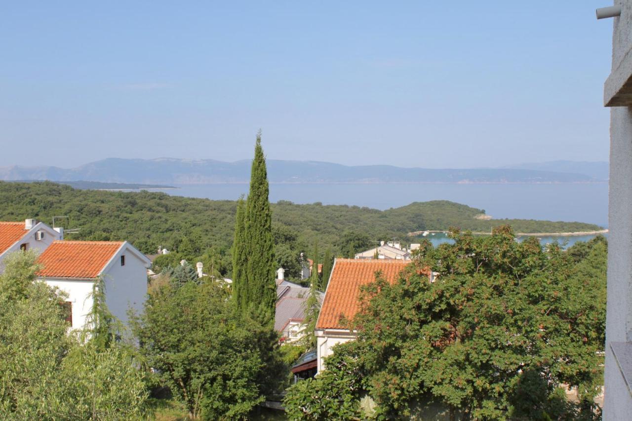 Apartments And Rooms With Parking Space Njivice, Krk - 5458 Bagian luar foto